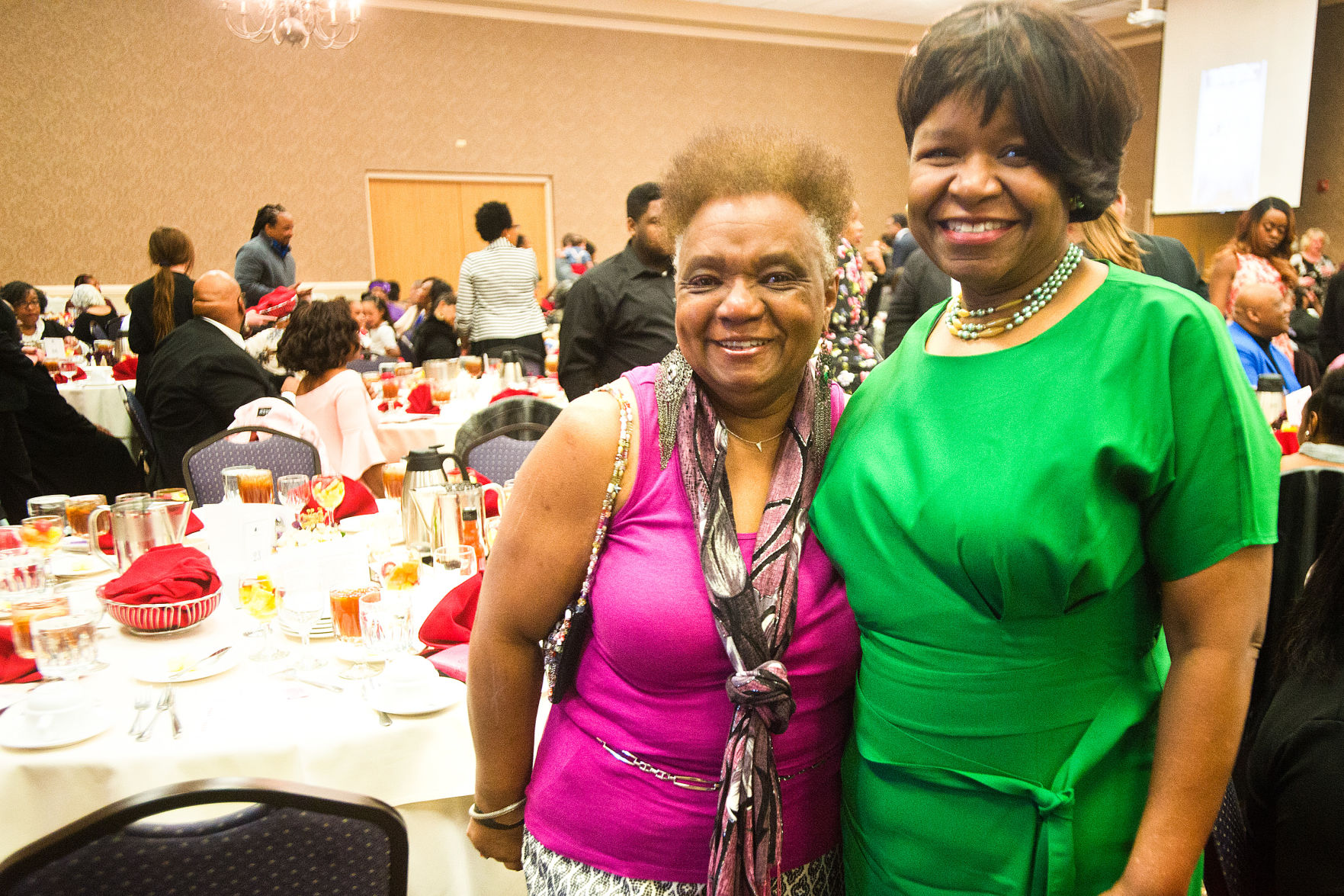 Darlene Dabney, Andrea Moore